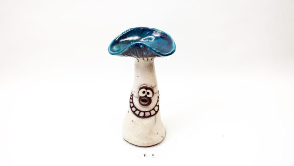 Pilz 8